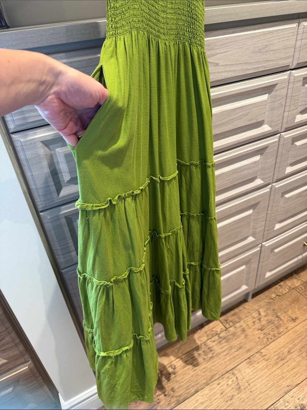 Green Ruffled Tiered Sundress - Picture 3 of 5